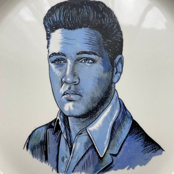 Vintage Elvis Presley 1935 - 1977 Decorative Plate - Picture 3 of 9